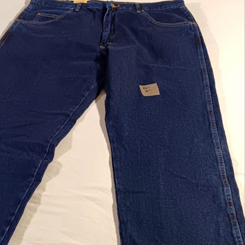 NWT Wrangler Rugged Wear 40x30 Jeans